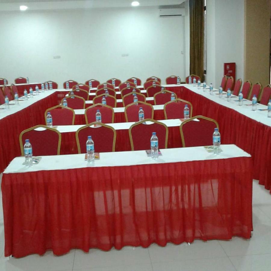 Nashera Hotel Dodoma 외부 사진
